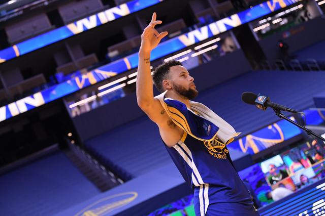 李炎哲首秀25分新疆大胜浙江 北控克上海4连胜